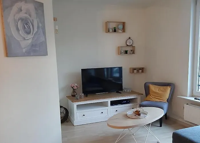 Modern And Large 2 Bedroom In Westende *